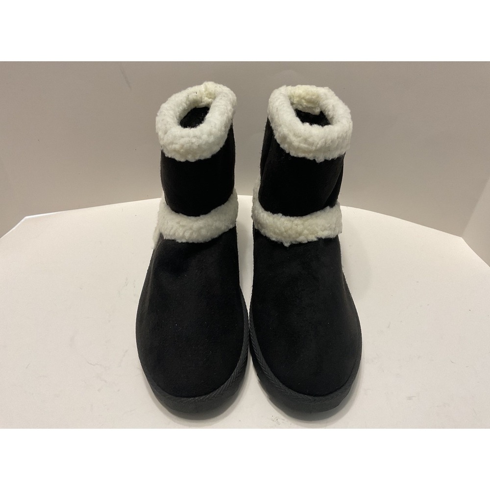 Olivia Miller Womens Black Faux Suede Fur Trim Winter Ankle Boots Size 7.5